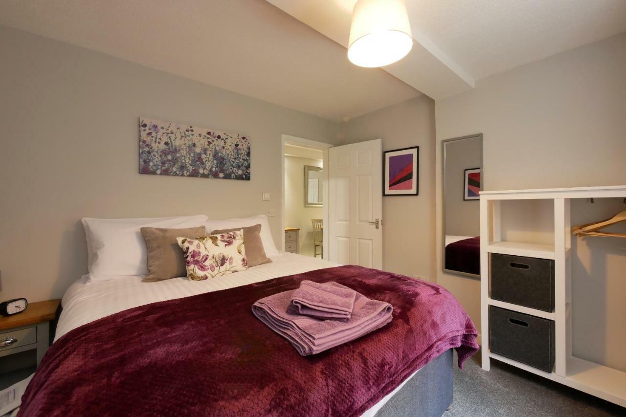 Crewe Short Lets 4 Victoria Court, Crewe Apartment Exterior photo